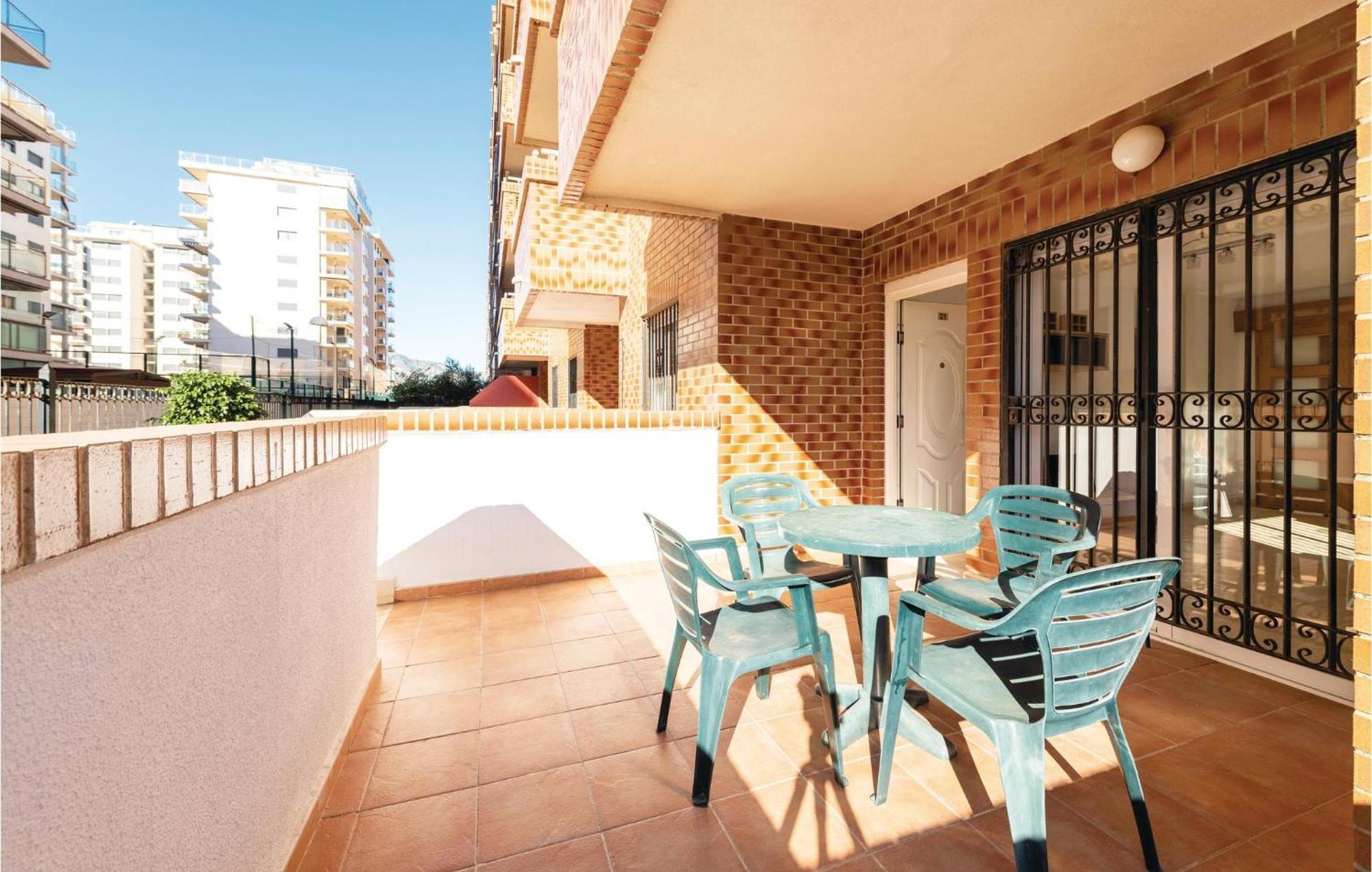 Amazing Apartment In Oropesa Del Mar With Kitchen Exteriör bild